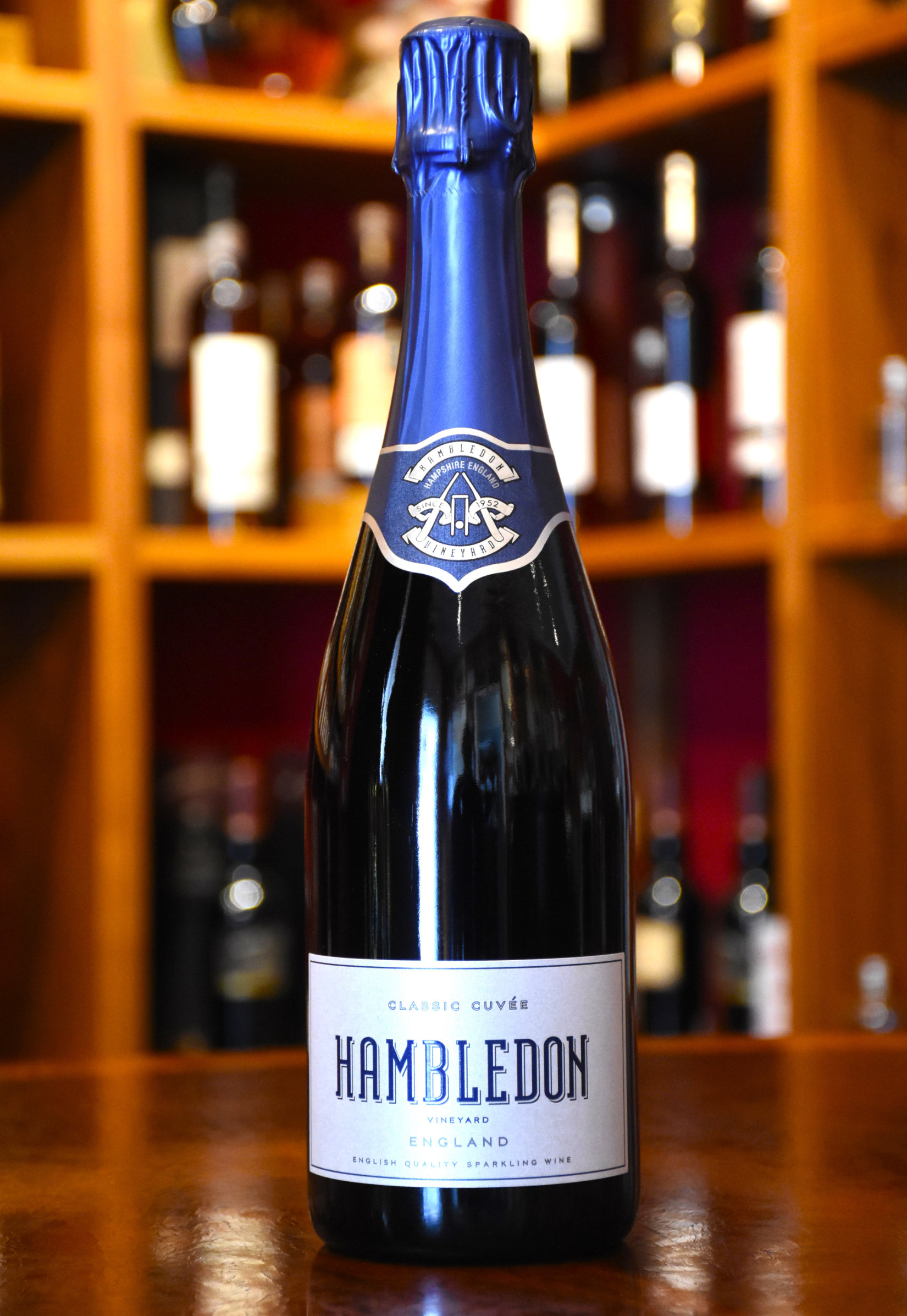 Hambledon Cassic Cuvée, Sparkling Wine, Brut, 12% Alc.Vol., England Hambledon Cassic Cuvée, Sparkling Wine, Brut, 12% Alc.Vol., England