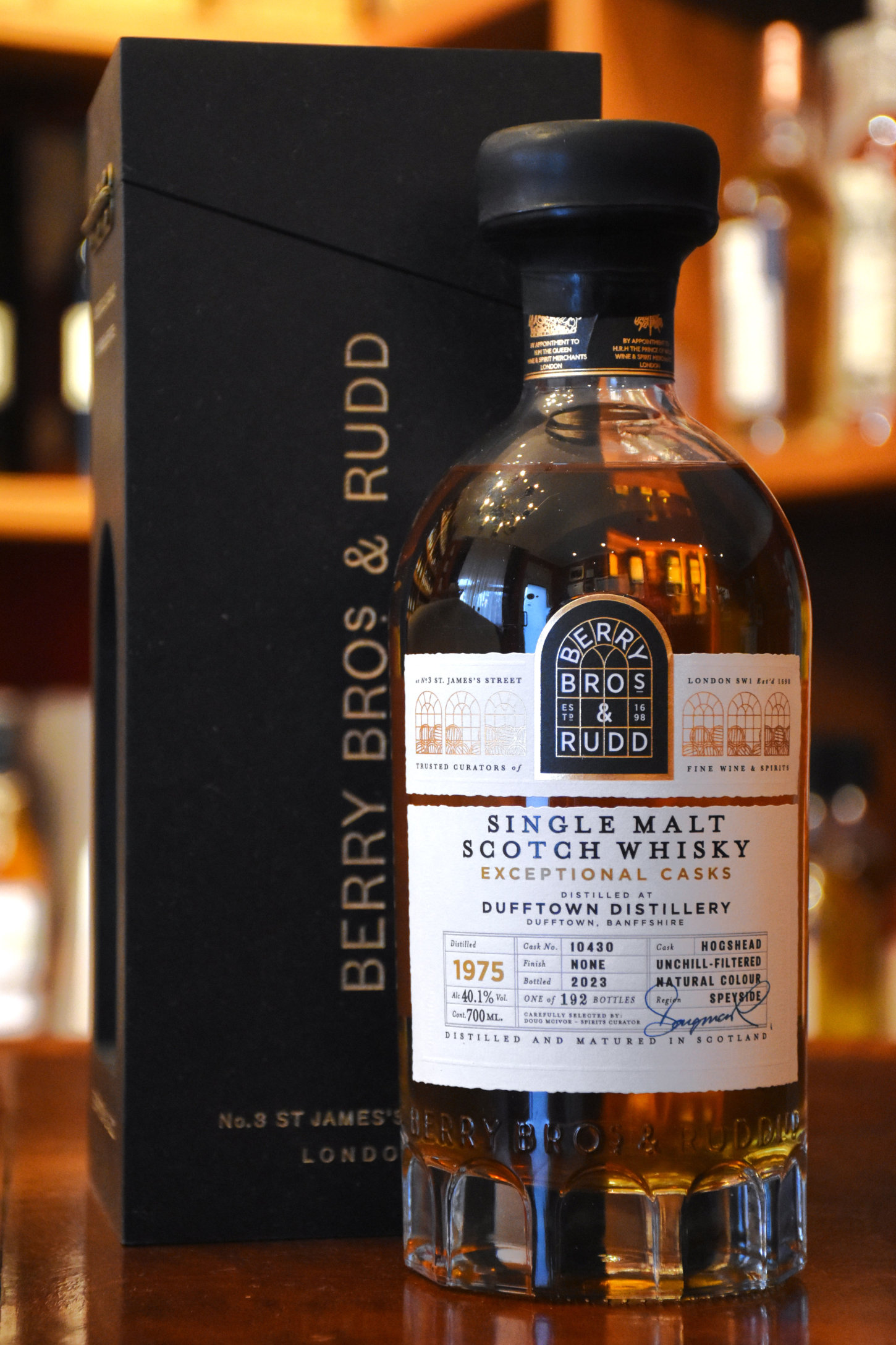 Dufftown 1975, 47 y.o. - Cask No. 10430, Bourbon Hogshead, Exceptional Cask, 40,1% Alc.Vol., Berry Bros. & Rudd Dufftown 1975, 47 y.o. - Cask No. 10430, Bourbon Hogshead, Exceptional Cask, 40,1% Alc.Vol., Berry Bros. & Rudd